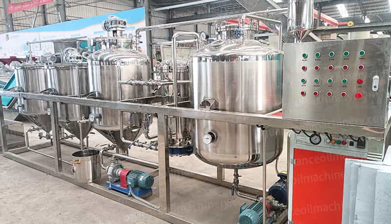 Small Batch Oil Refinery line