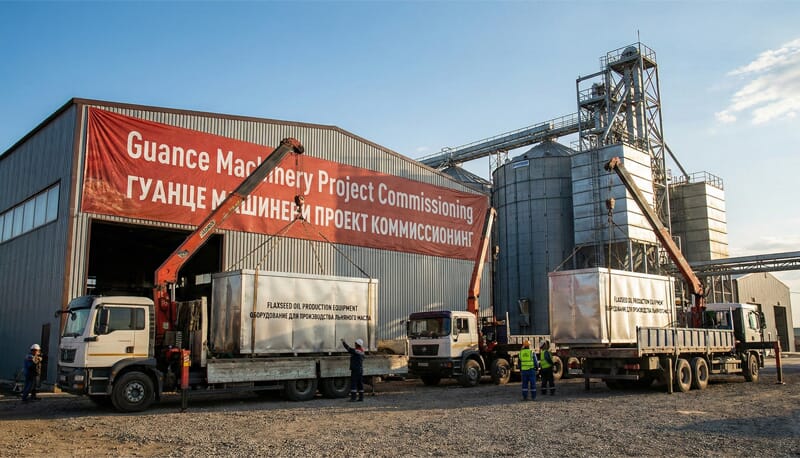 Arrival of 80TPD Flaxseed Oil Production Equipment and unloading process at the client site in Kazakhstan.
