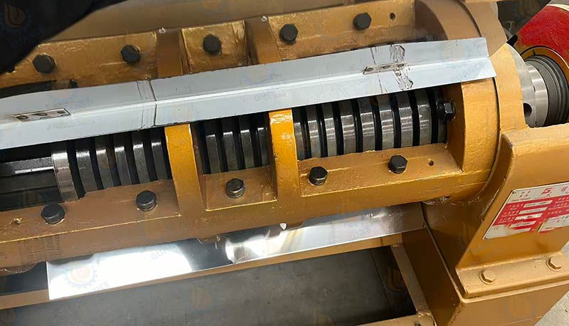 press-machine